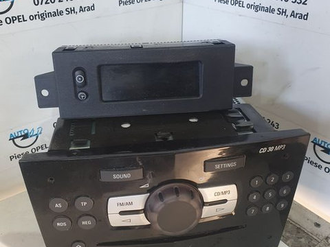 Cd30mp3 radio black piano ecran afisaj bord Opel Corsa D