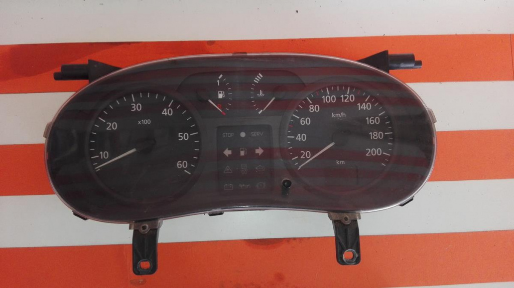 Ceas bord 8200252449 opel vivaro 1.9dti 2001-2007