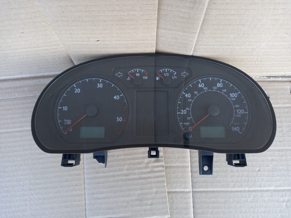 Ceas bord de UK Vw Polo motorizare diesel cutie manuala
