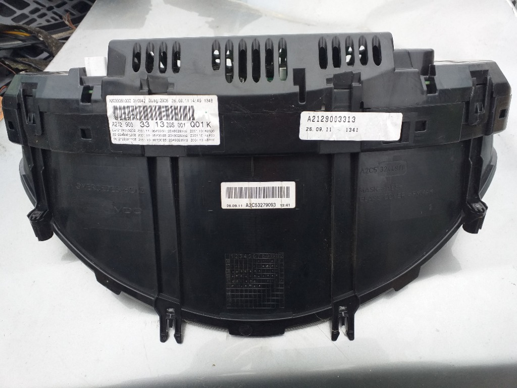 Ceas bord, mercedes e-class, 2011