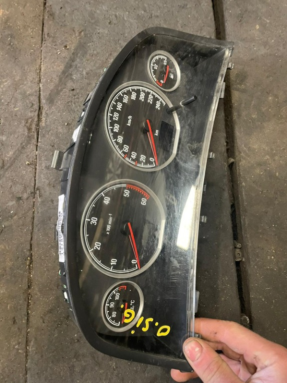 Ceas bord Opel Signum 2.0 diesel
