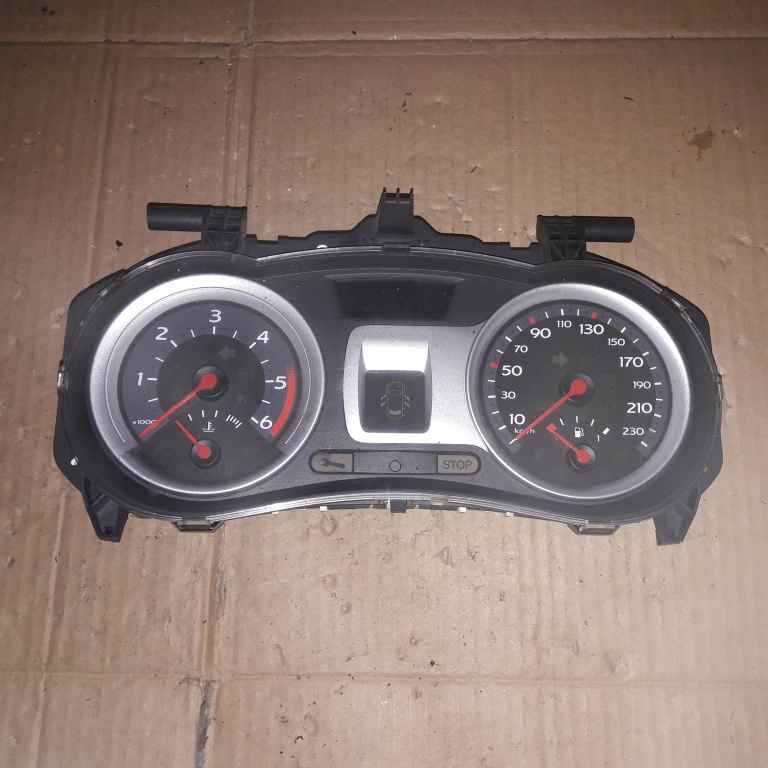 Ceas bord Renault Clio 3 1.5 DCI 8200761861N