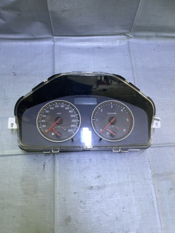 Ceas bord - Volvo V50 1 generation [2003 - 2011] wagon 2.0 D MT (136 hp)