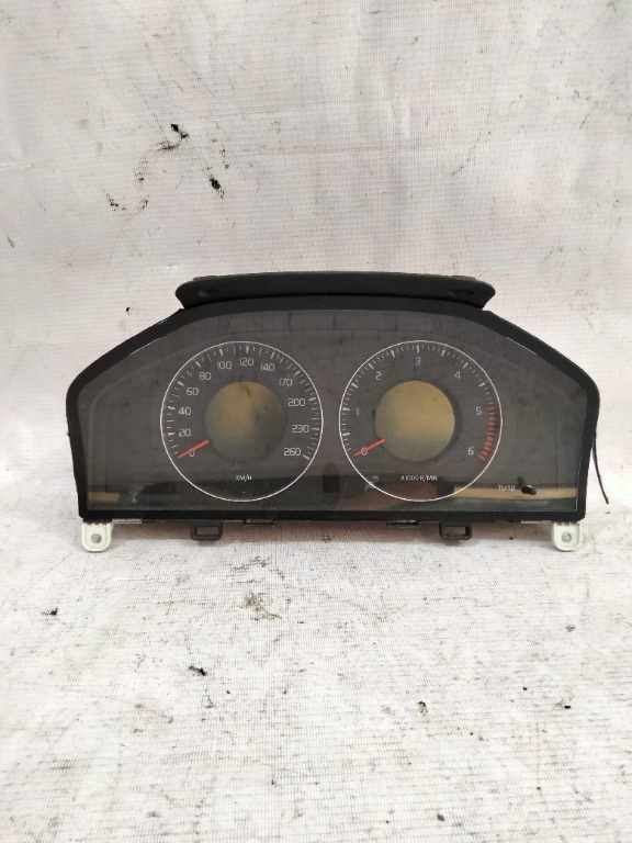 Ceas bord Volvo xc60 2008 30786623AB