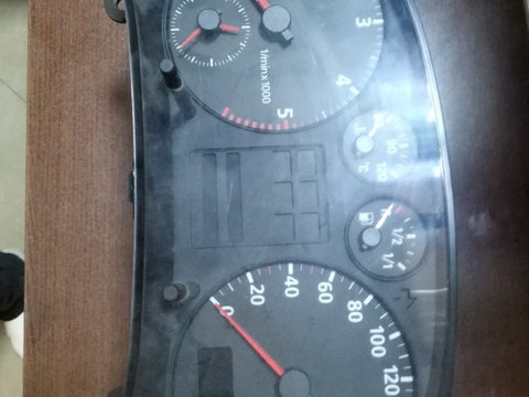 Ceas de Bord pentru Audi A3 8L 1.9 TDI din 2000 cod: 8L0919860