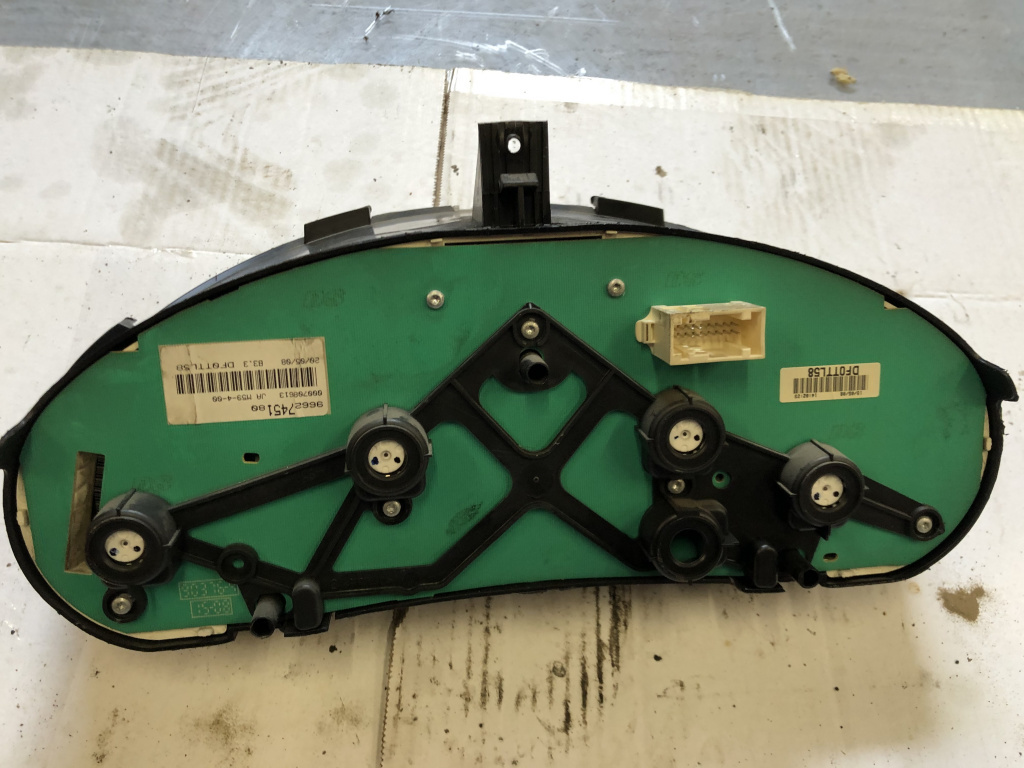 Ceas kilometraj Peugeot Partner 1.6 hdi