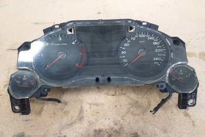 Ceasuri bord 4B0920900 Audi A8 4E 4B0920900 Audi A