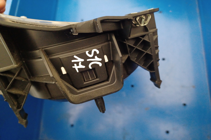 Ceasuri bord 5G0920860A Volkswagen VW Golf 7 [2012 - 2017] Hatchback 5-usi 1.6 AT (110 hp)