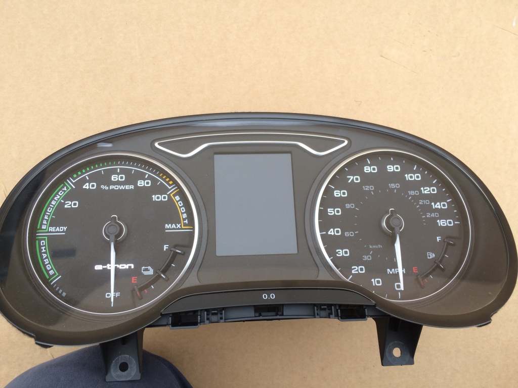 Ceasuri bord Audi A3 8V E-TRON 1.4 tsi 2014 8V0920971A 8V0 920 971 A