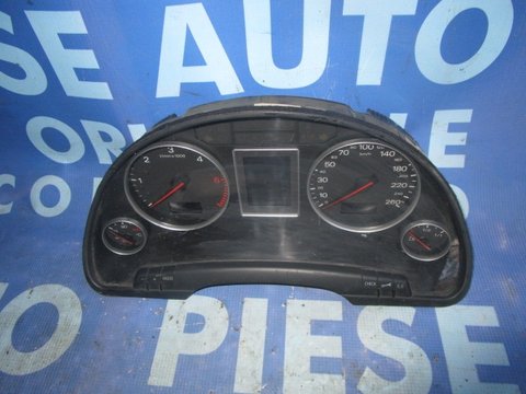 Ceasuri bord Audi A4 2.5 tdi Quattro ; 8E0920900