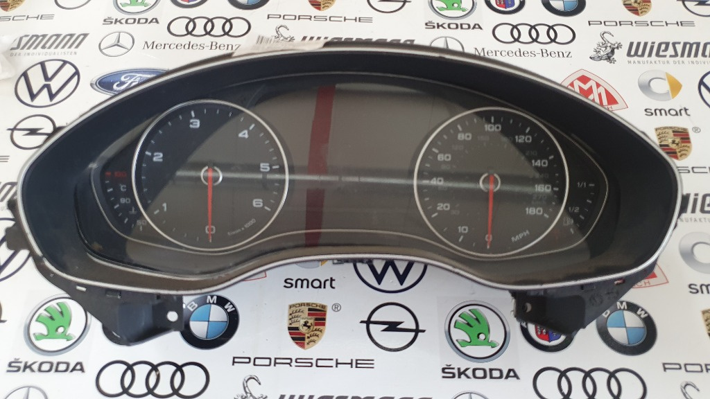 CEASURI BORD AUDI A7 2011 3.0 150KW CLAB 4G8920981C