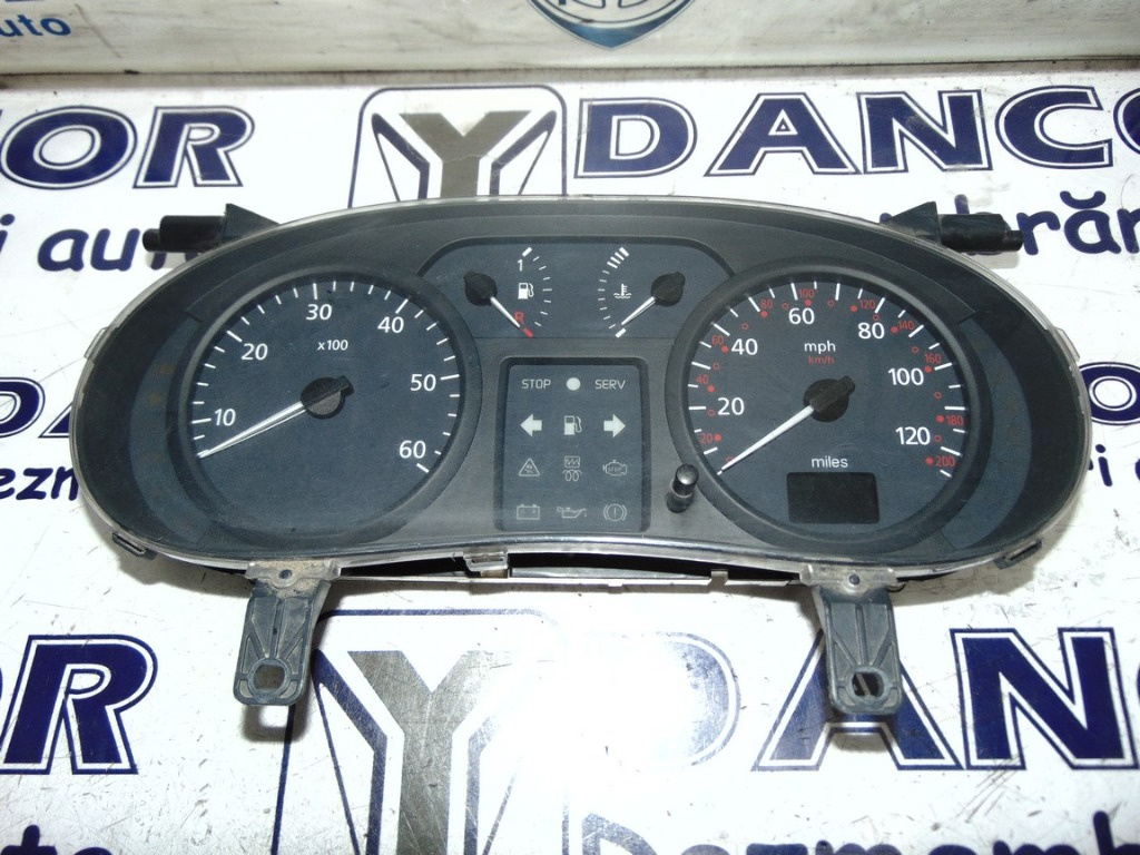 CEASURI BORD AUTO CU VOLAN PE DREAPTA RENAULT TRAFIC / VAUXHALL VIVARO 1.9 dCi AN 2001/2006 COD 8200252453A