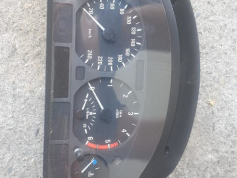 Ceasuri bord BMW E46 330 Diesel