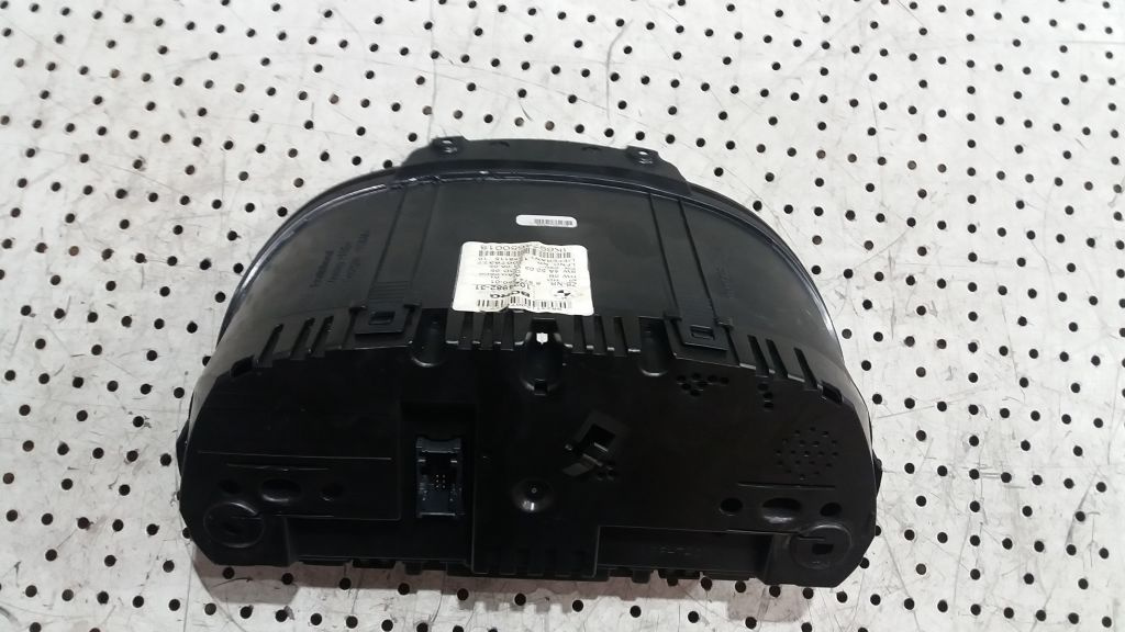 Ceasuri bord BMW E81/ E82/E87/E88 2.0 DI