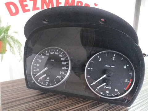 Ceasuri bord BMW E90 2.0 D, an fabricatie 2007, cod. 9 141 487-01