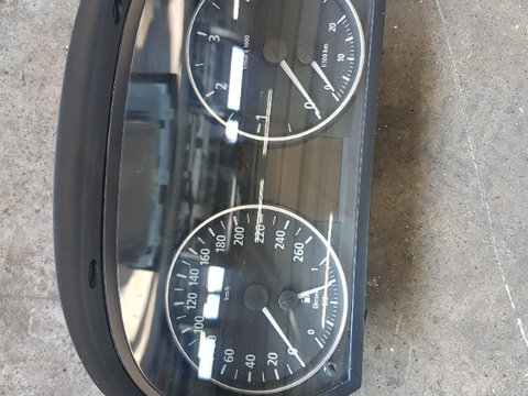 Ceasuri bord BMW E90 2006 Berlina 2.0 d, 120kw, E4, CV automata