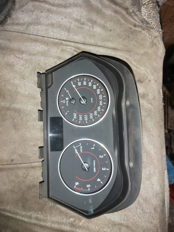 Ceasuri bord bmw f20 f21 9232891