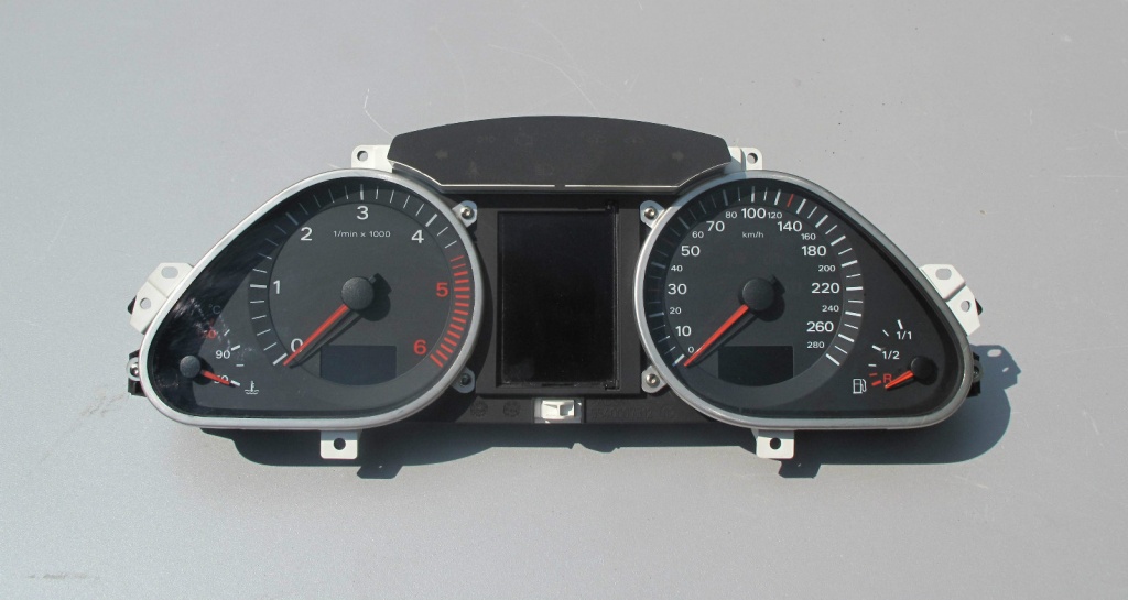 Ceasuri Bord Cluster Color Audi A6 4f Cod 4f0920900s