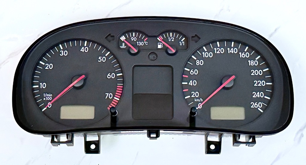 Ceasuri bord cod: 1J0920825A VW Golf 4 Benzină / Golf 4 [1997 - 2006] Hatchback 5-usi / Golf 4 (1J1)