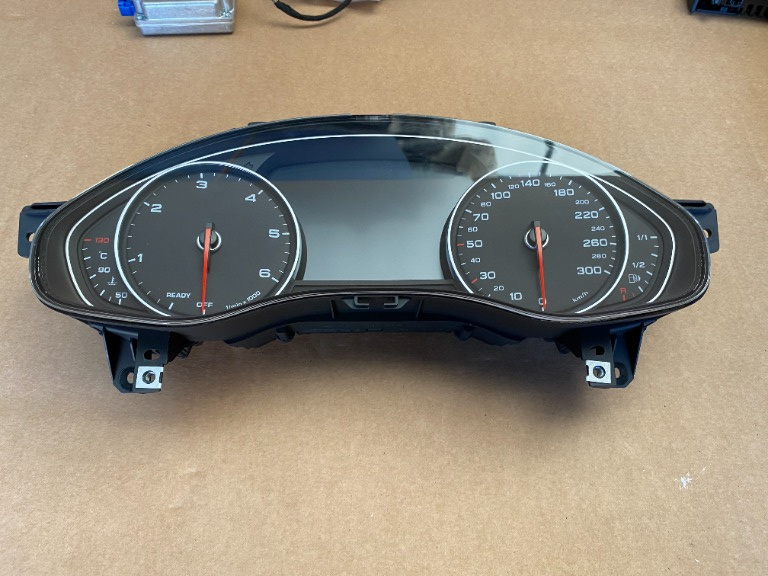 Ceasuri bord color Audi A6 C7 2016 2.0 tdi 4G8920934H 4G8 920 934 H la 0 km