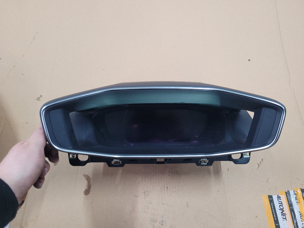 Ceasuri bord digitale Peugeot 208 2008 1.2 Benzina 2020+