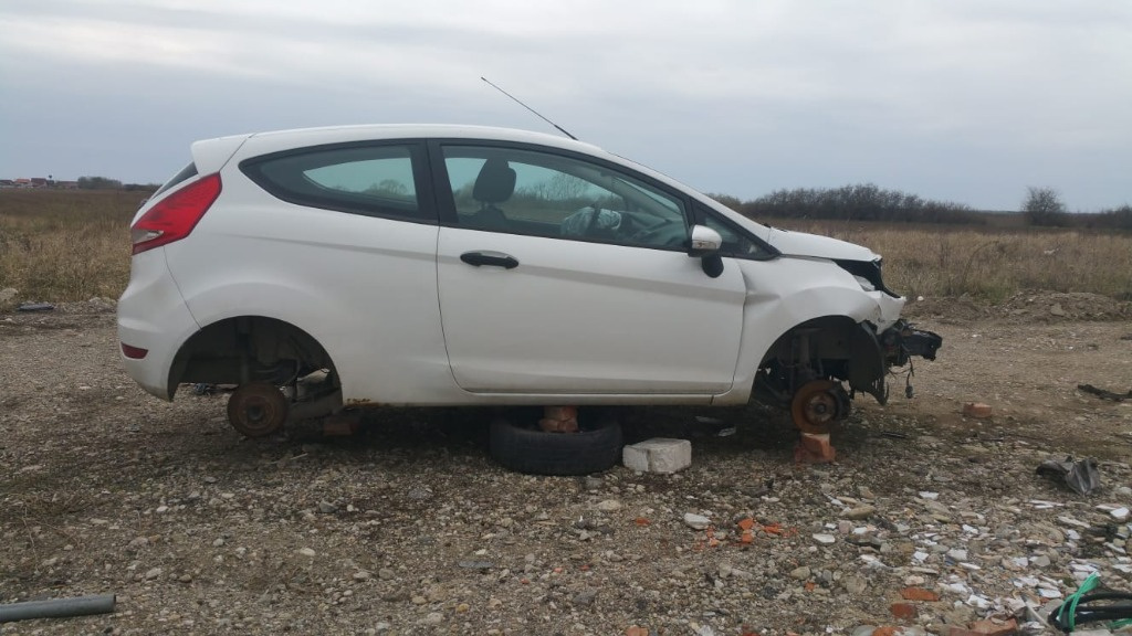 Ceasuri bord Ford Fiesta 1.6 d