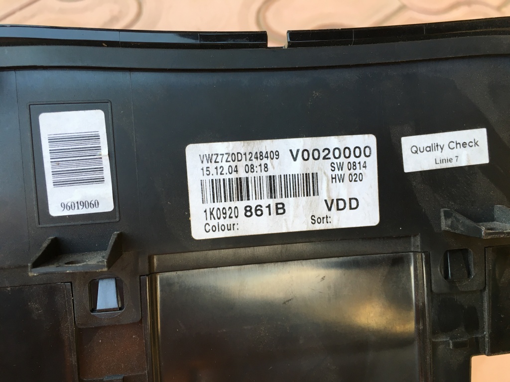 Ceasuri bord Golf 5 cod 1K0920861B