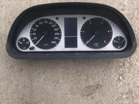 Ceasuri Bord Mercedes B Class 2.0 CDI Automata