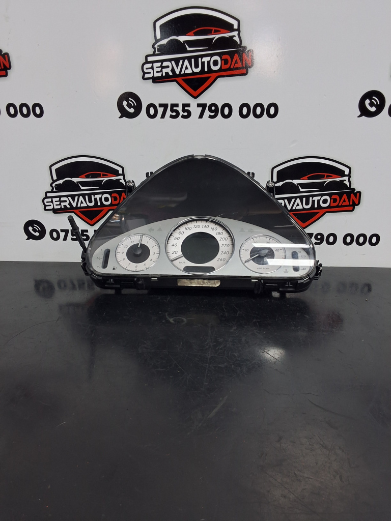 Ceasuri bord Mercedes-Benz E-Class (2002-2008) [W2