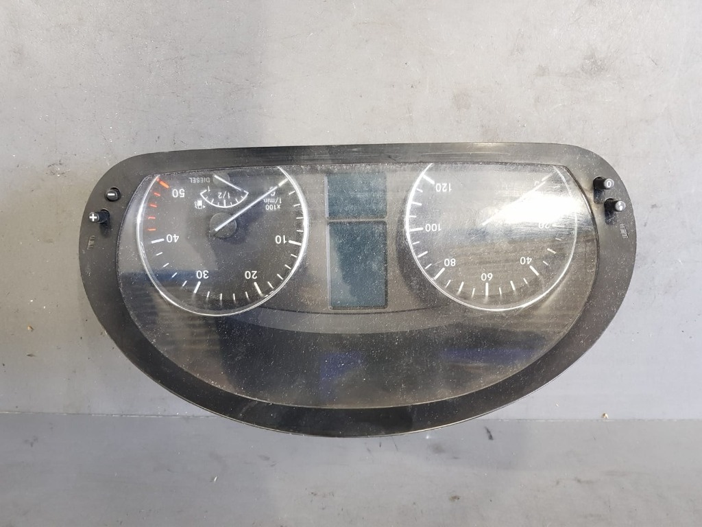 Ceasuri bord Mercedes-Benz Sprinter 2012