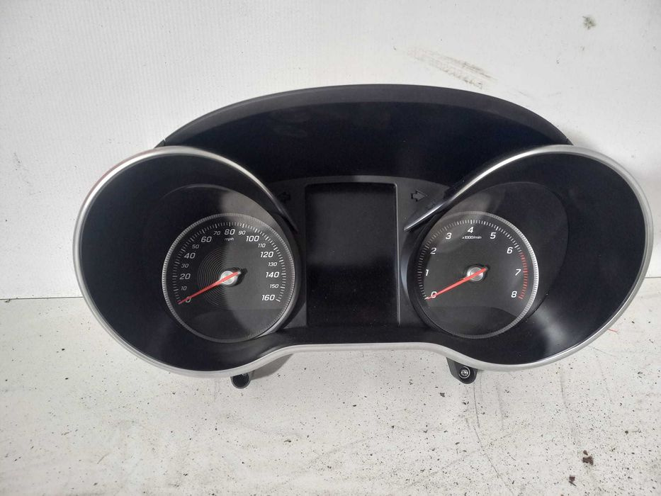 Ceasuri bord Mercedes C class W205 benzina A 2059001318 de UK