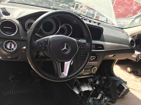 Ceasuri bord Mercedes C180 w204 s204 facelift 2011