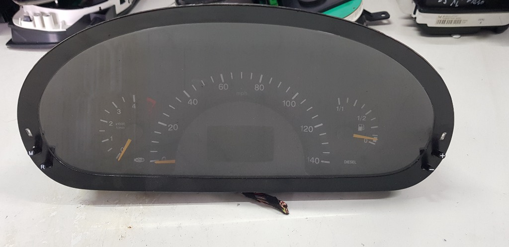 Ceasuri bord Mercedes vito 2007 2.1cdi automat