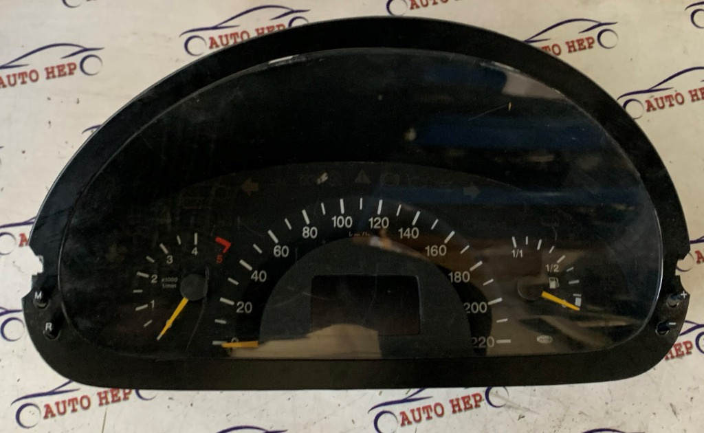 Ceasuri bord Mercedes Vito Viano A6394460321 A 639 446 03 21