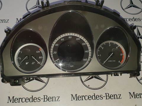 Ceasuri bord mercedes W212