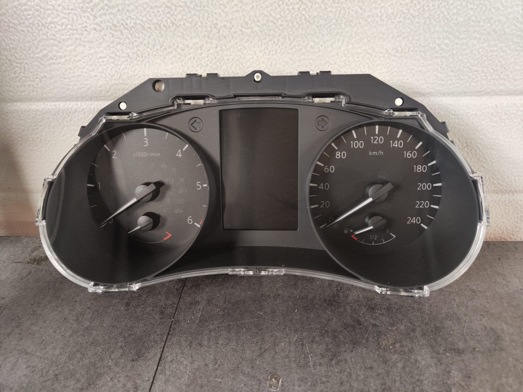 Ceasuri Bord Nissan Qashqai J11