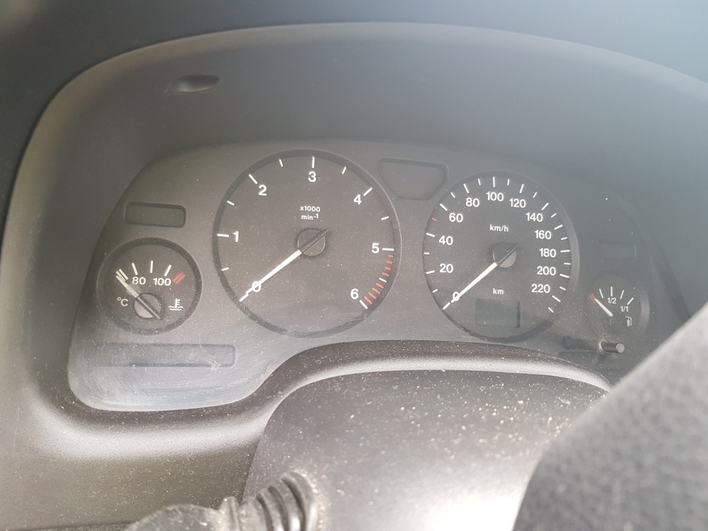 Ceasuri bord Opel Astra G 2.0 DTI 60 KW 82 CP Y20DTL 2001