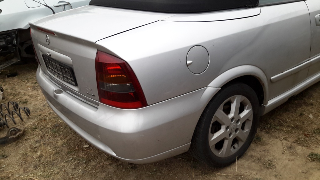 Ceasuri bord Opel Astra G 2003 cabrio 2.