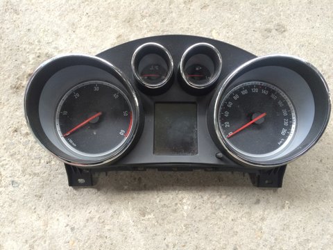 Ceasuri Bord Opel Insignia