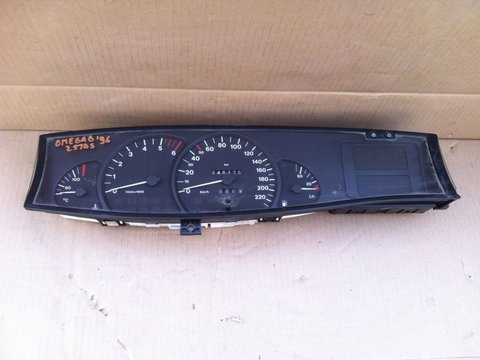 Ceasuri bord Opel Omega B cod 90379233