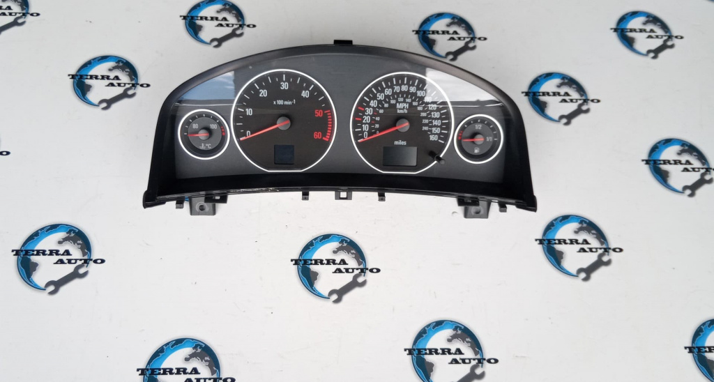 Ceasuri bord Opel Vectra C 2.2 DTI