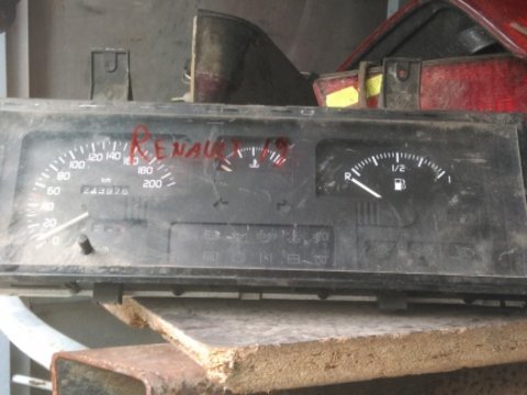 Ceasuri bord Renault 19