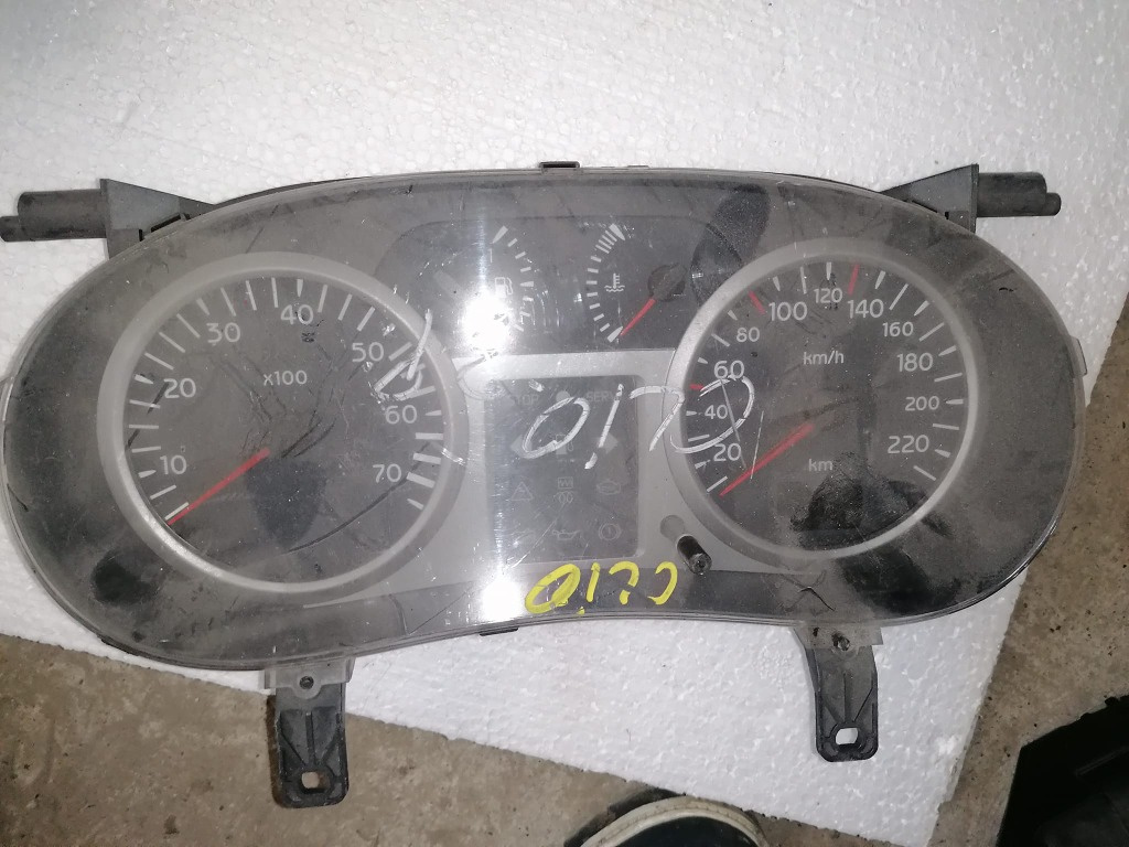 Ceasuri bord renault clio 2 8200261102