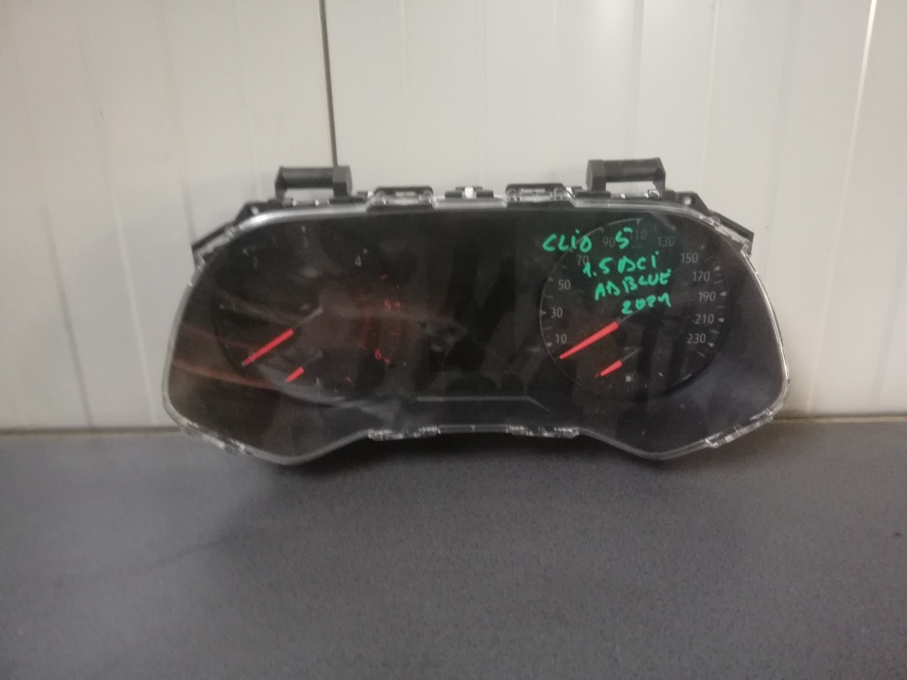 Ceasuri bord Renault Clio 5 HB 1.5 dCi 85 cai AdBlue motor K9KU872 K9KU K9K872 an 2021 2022 cod 248101831R