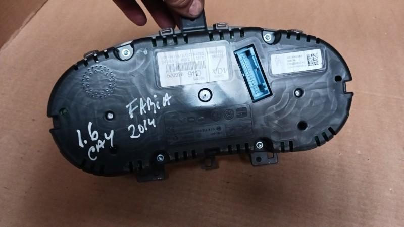 Ceasuri bord Skoda Fabia 2 (2006->) 5j09
