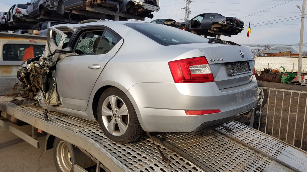 Ceasuri bord Skoda Octavia 3 2014 Berlina 2.0TDI