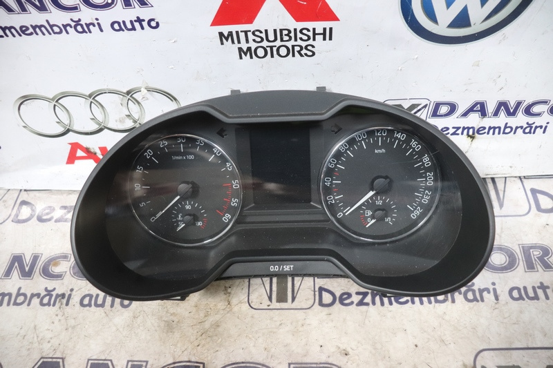 CEASURI BORD SKODA OCTAVIA 3 - AN 2016 - COD 5E0920751B