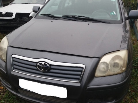 Ceasuri bord Toyota Avensis 2006 break 2.2 diesel