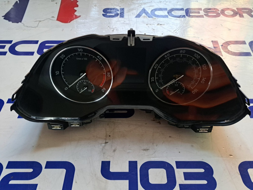 Ceasuri Bord UK Skoda Superb 3 Motorina 3V0920941B