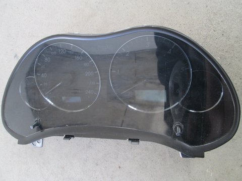 Ceasuri bord volan stanga 83800-05C00-C Toyota Avensis T25 facelift 2.0 d 1AD-FTV 126cp 2006 2007 2008